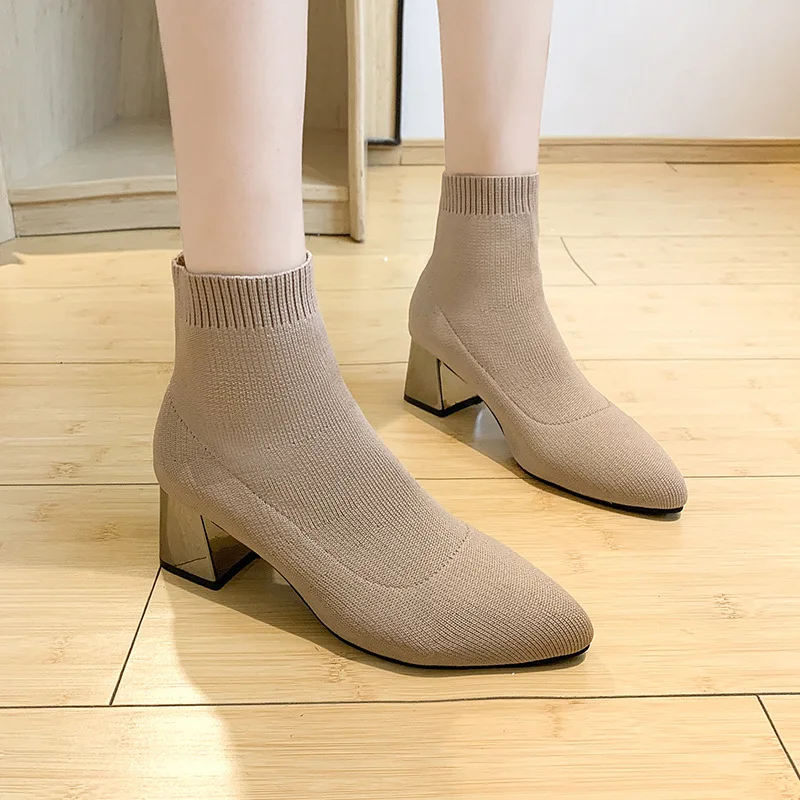 Luksuzni stil 2022 godine Nove ženske trendy moderni čizme Ženske čizme s vrhom od elastične tkanine Prozračna cipele Ženske natikače na visoku petu 5,5 cm Slika 4 