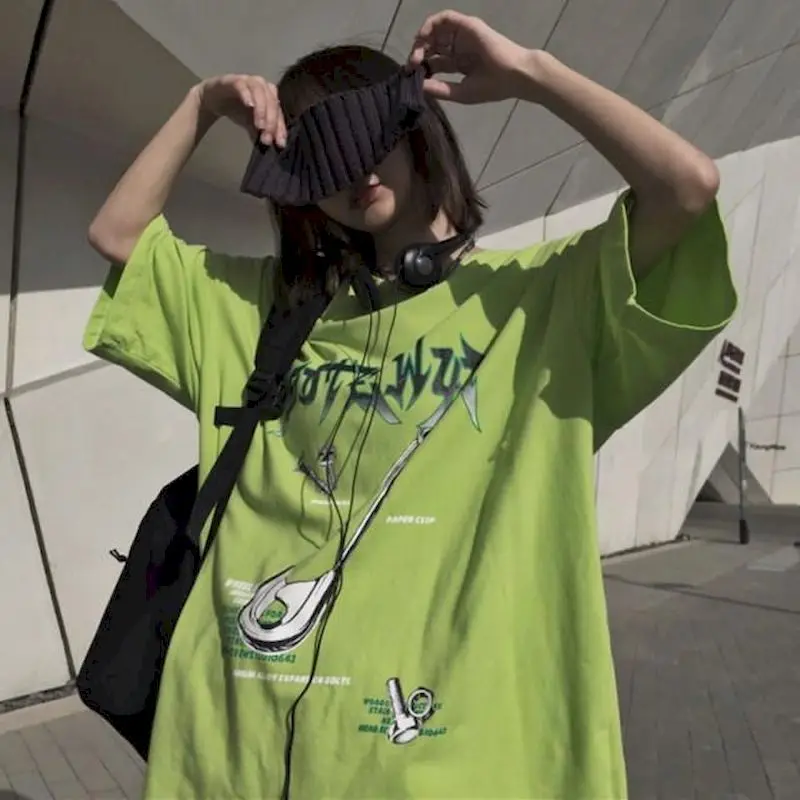 Ženska негабаритная t-shirt s pin-om Kreativni Pečat Avokado Zelena Godina O-izrez u obliku Osnovna korejski Harajuku P2k Punk-gotička par Top Emo Slika 0 