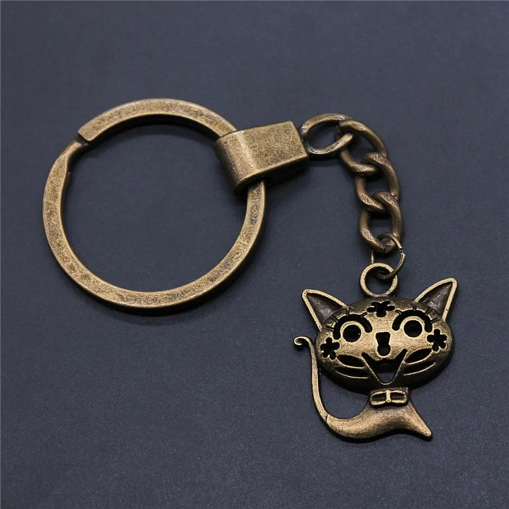 1 Kom. privjesak za ključeve Mačka je životinja privjesak za ključeve moda topla rasprodaja privjesak za žene privjesak za ključeve za auto privjesak za ključeve za automobil Slika 2 